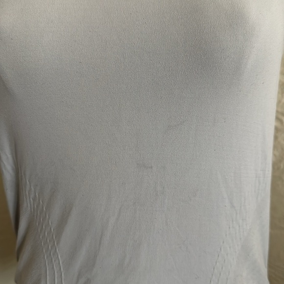Athleta Speedlight Seamless Tank Top Palest Gray Racerback Sweat Wicking Medium - Picture 2 of 9